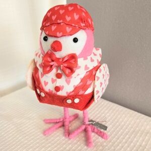 Featherly Friends Spritz Buttercup Bird Figurine w Tag Hearts Valentines Day